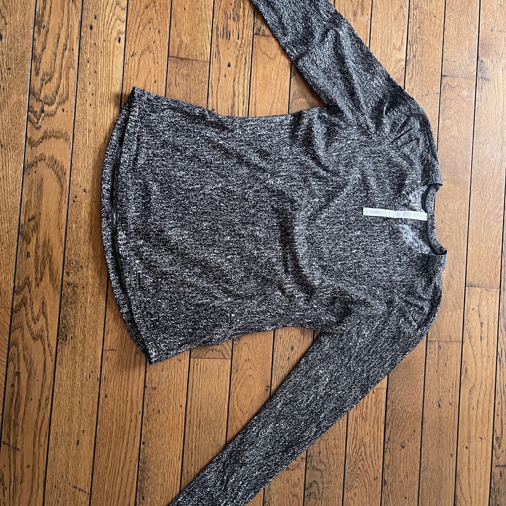 Lululemon shirt